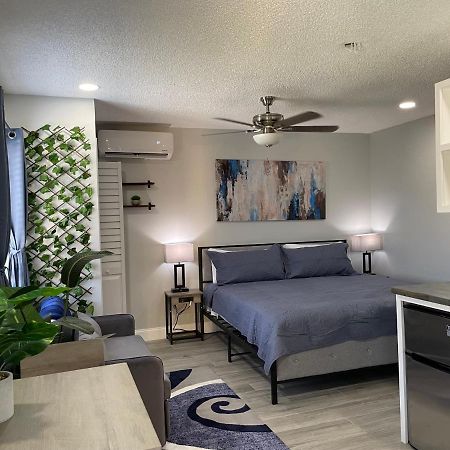 Sunny Palms Inn Lake Worth Beach Buitenkant foto