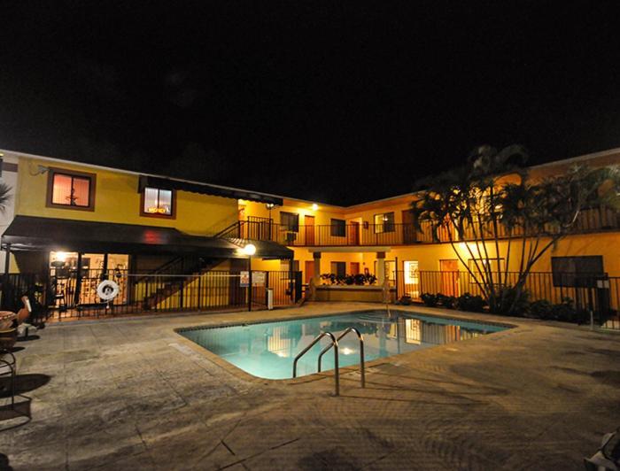 Sunny Palms Inn Lake Worth Beach Buitenkant foto